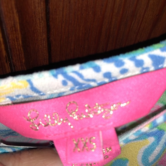 Lilly Pulitzer Donna top cheek to cheek - Picture 4 of 6